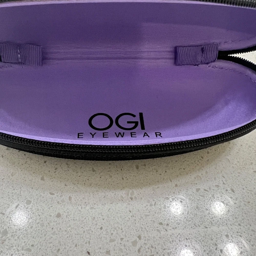 OGI Eyewear Case Cleaning Cloth and Replacement Lenses Sunglasses - Picture 3 of 3